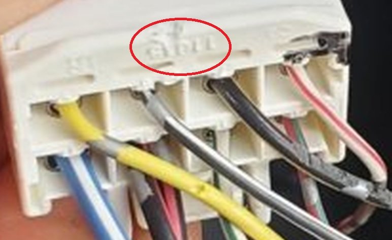 06 Connector.jpg