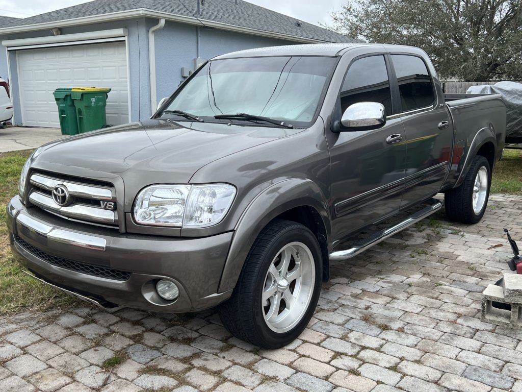 06 Tundra.jpg