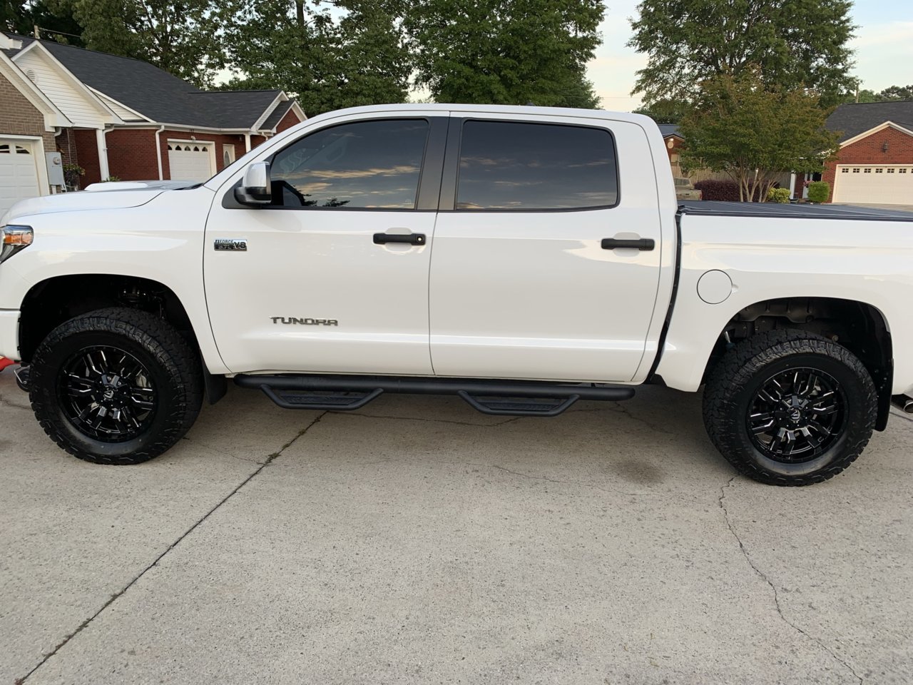 Help with lift/wheels/tires | Toyota Tundra Forum