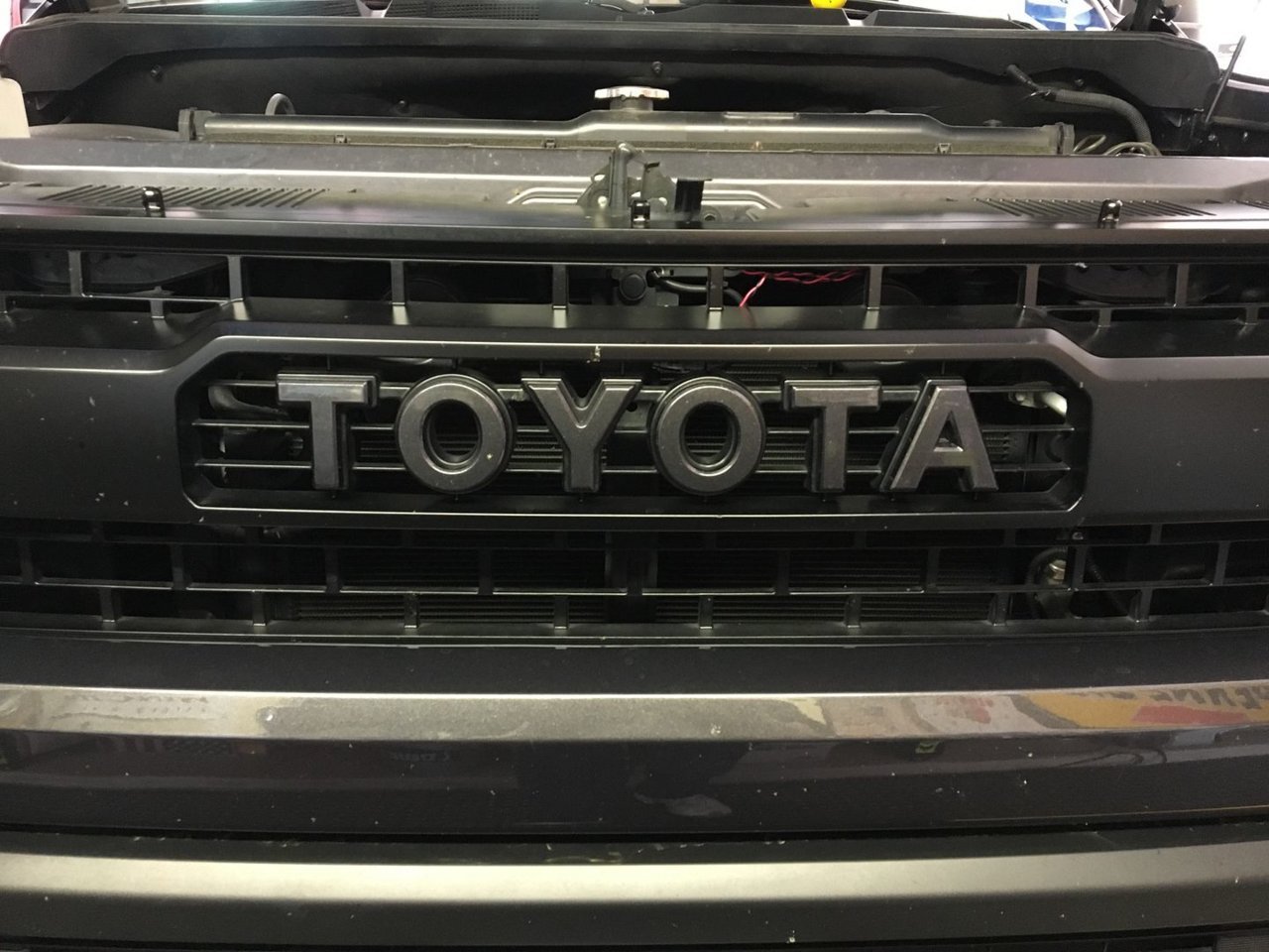 Yota LED Amber Grill lights ??? | Toyota Tundra Forum