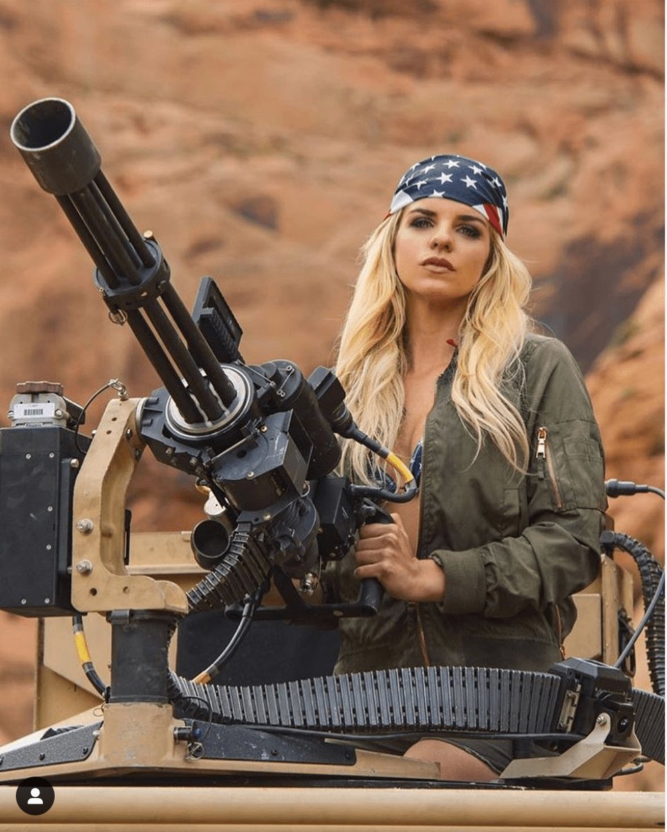 11-gun-girl.jpg