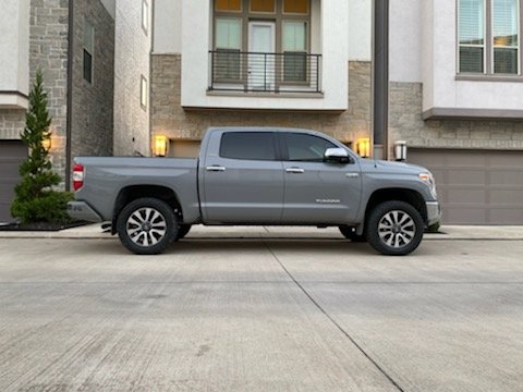 12.01.18 new tundra 27.jpg