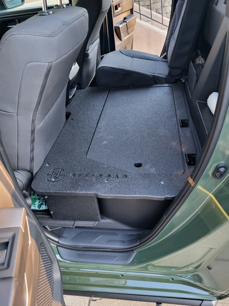 Hinge Mount Low Back Seat with Seat Box