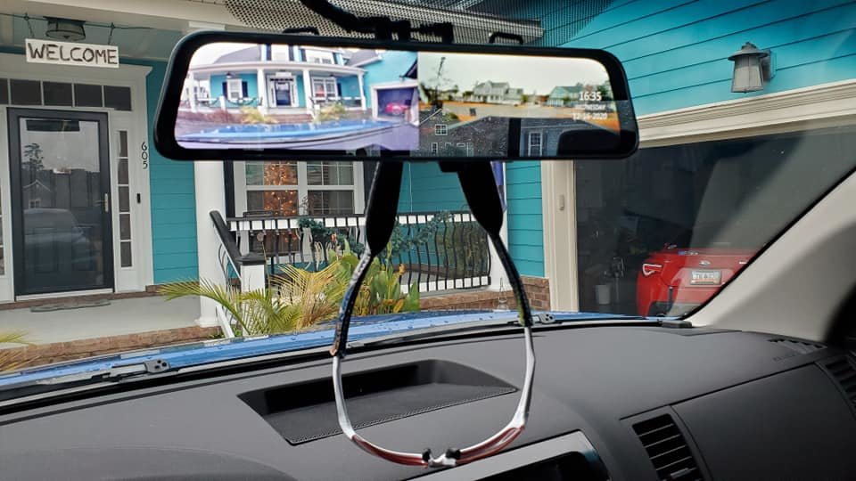 Rear view mirror/camera