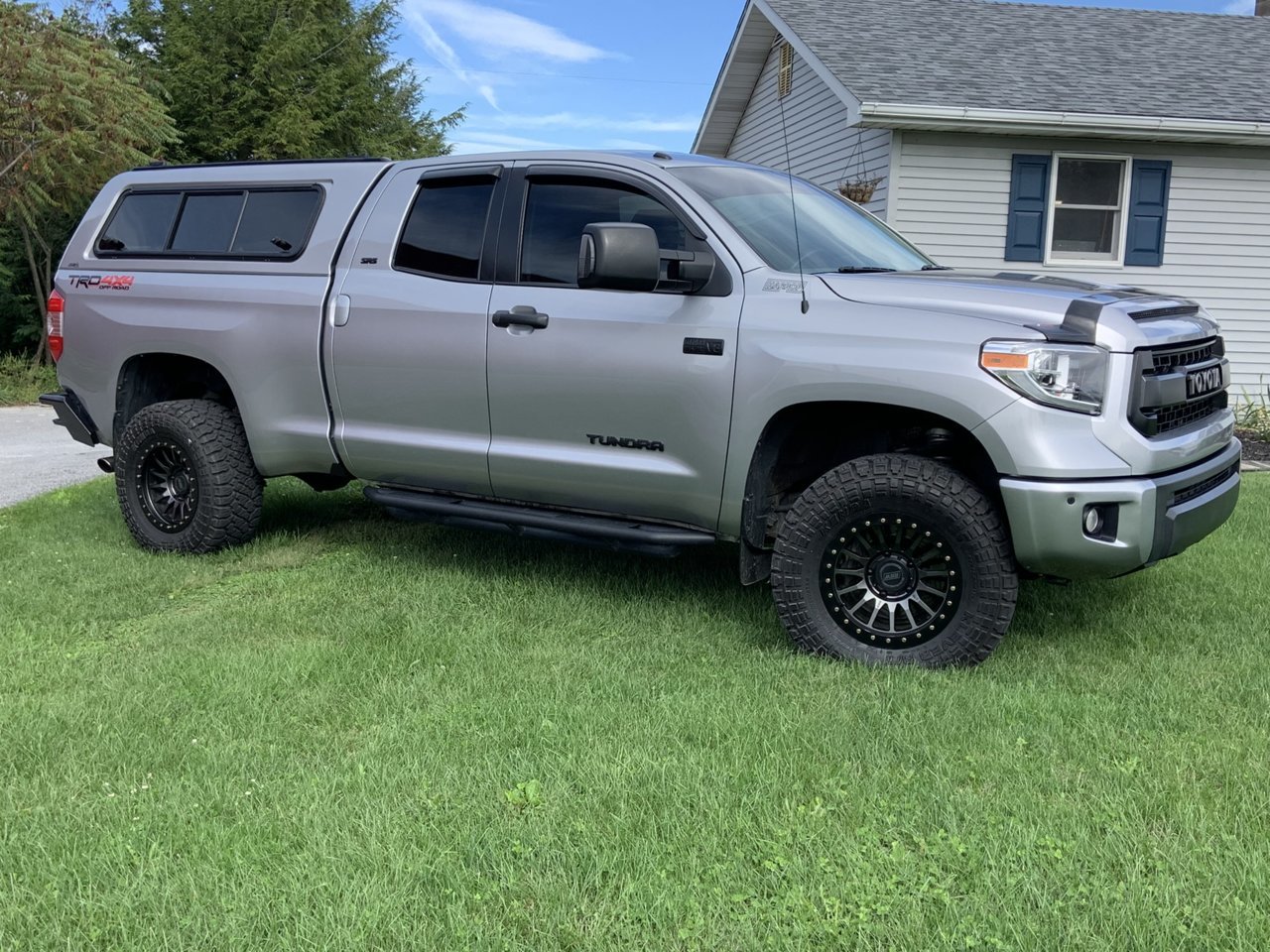 Looking for pics: Silver Sky Tundra w/ gunmetal SCS SR8 | Toyota Tundra ...