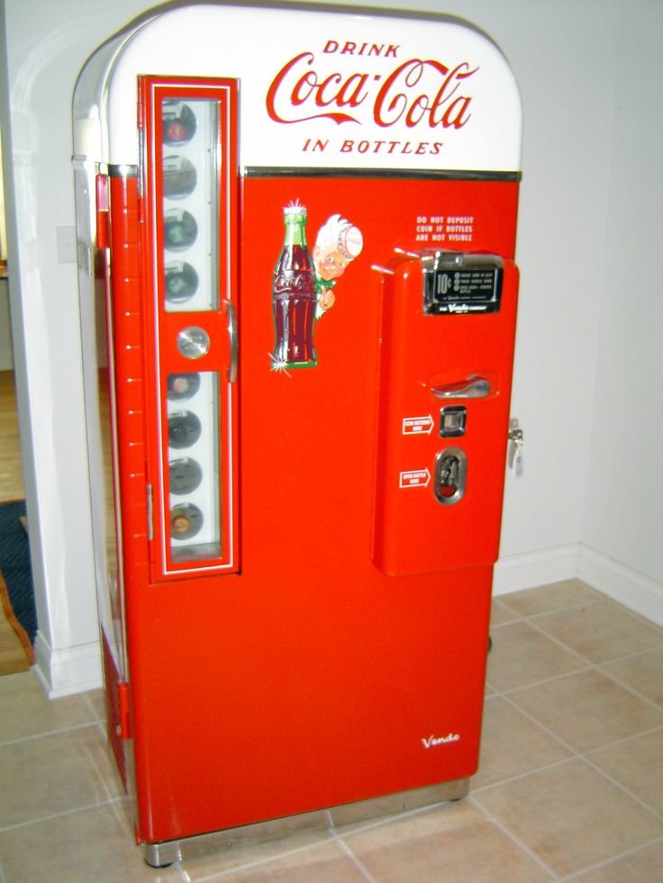 193416746538624b2cc4a392fcc08473--coke-machine-wooden-case.jpg