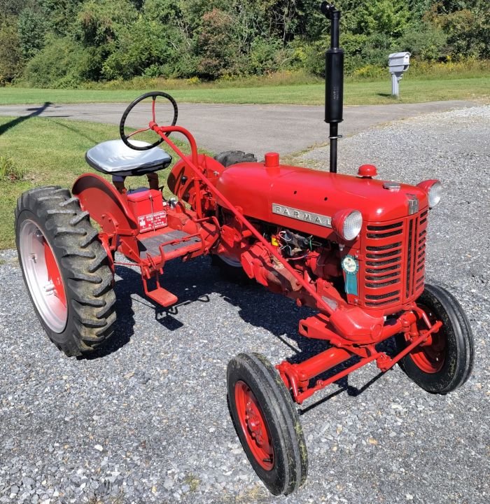 1957 Farmall Loboy-169s (2).jpg