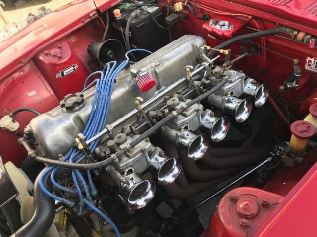 1972-datsun-240z-convertible-triple-mikuni-carbs-tons-of-upgrades-1-of-a-kind-10.jpg