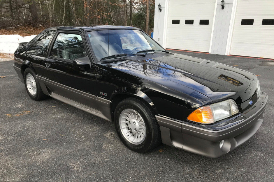 1989_ford_mustang_gt_5-0_1577468920bc798a4C174283E-1057-4C74-A0E2-5C3F8667CD68.jpg