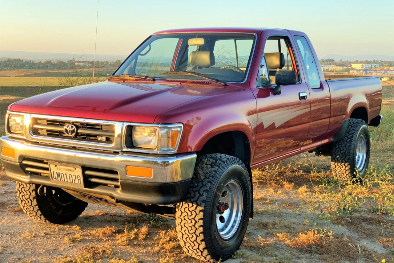 1992_toyota_4x4_pickup_1592911037d83a3e4d94b7850b1992-Toyota-pickup-090.jpg.jpg