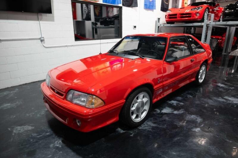 1993-ford-mustang-svt-cobra-base-2dr-hatchback.jpg