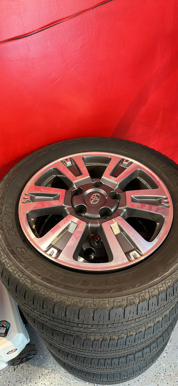 1CAB6C05-21AD-4E10-A3ED-53621665D490.jpg