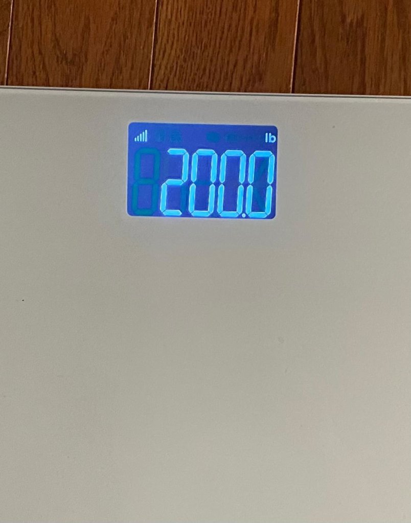 200 lbs.jpg