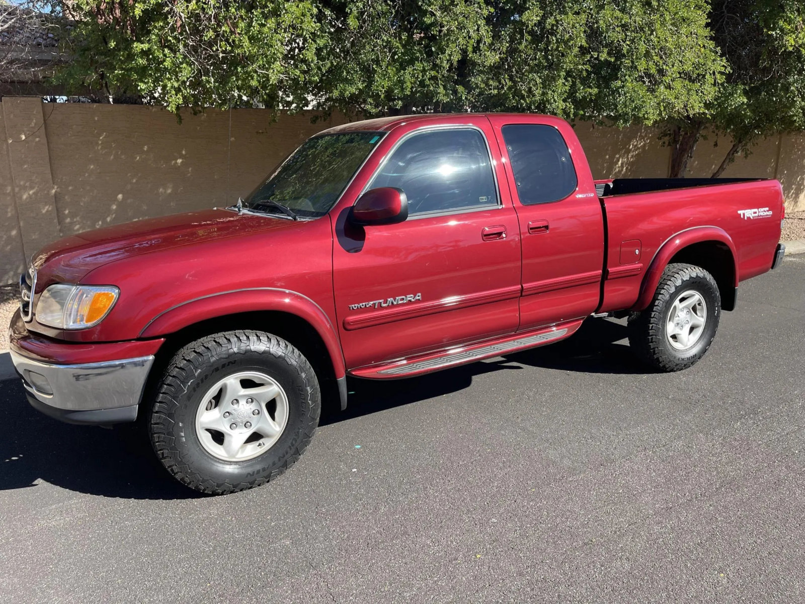 2000_toyota_tundra_IMG_5479-37143-scaled.jpg