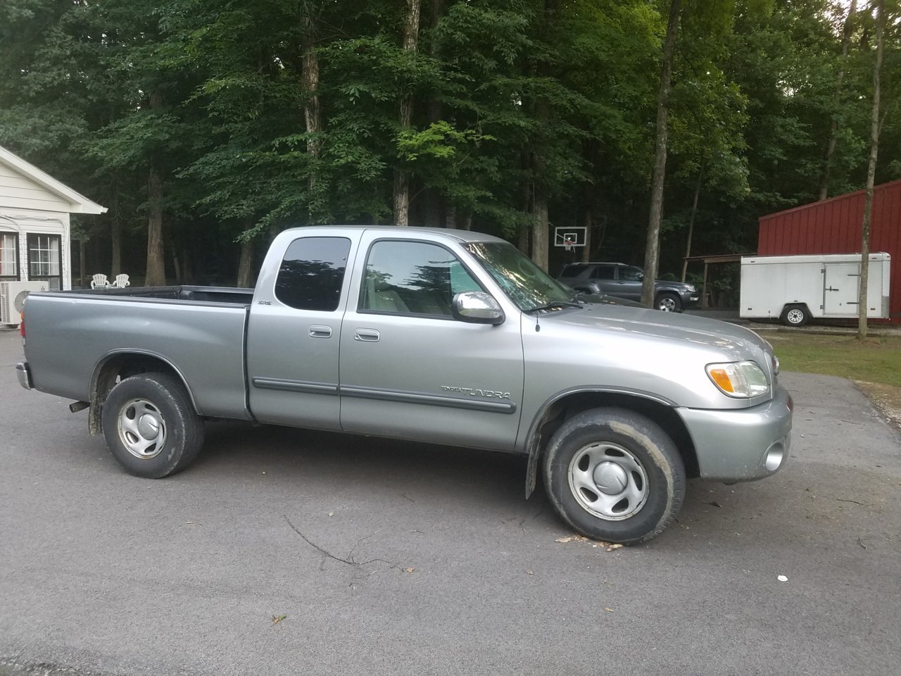 2003 Tundra.jpg