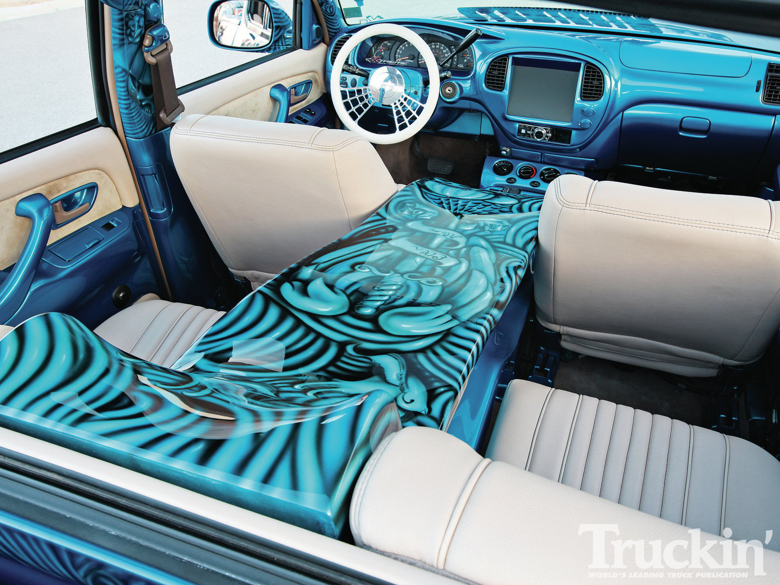 2004-toyota-tundra-9.jpg