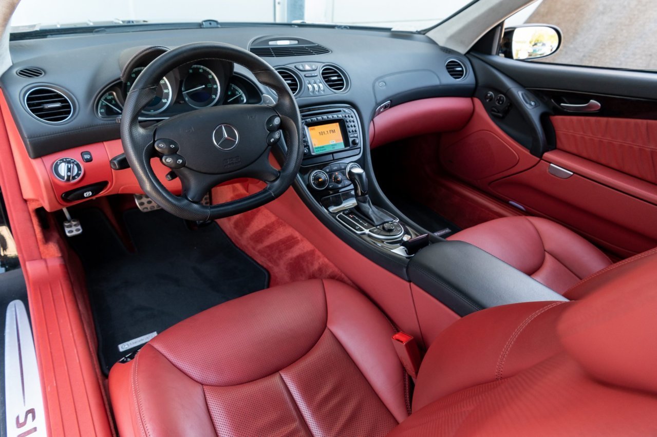 2004_mercedes-benz_sl600_1594309654960717WorldClass_MBSL600-47-scaled.jpg