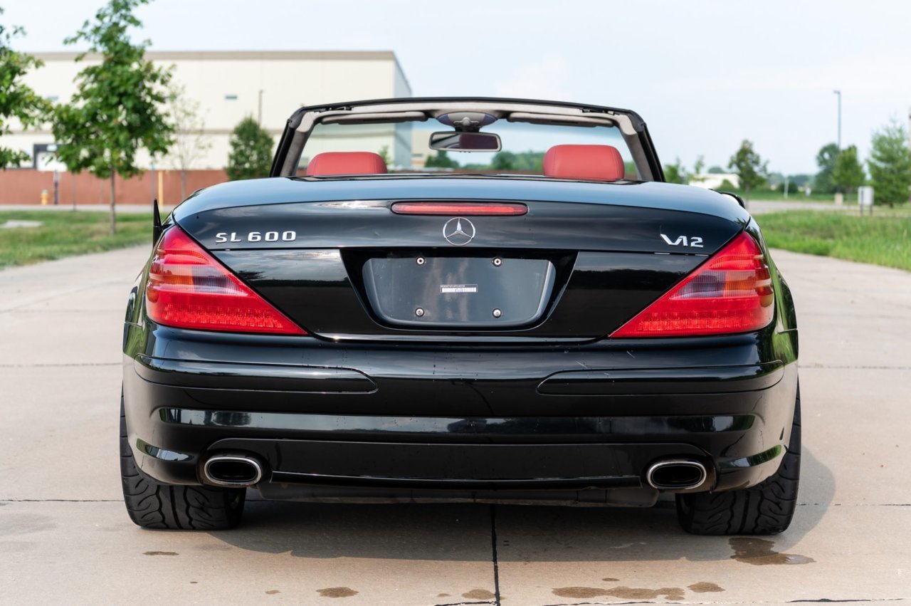 2004_mercedes-benz_sl600_1594309932b1125038dda1d92599WorldClass_SL_TopDown-5885-scaled.jpg