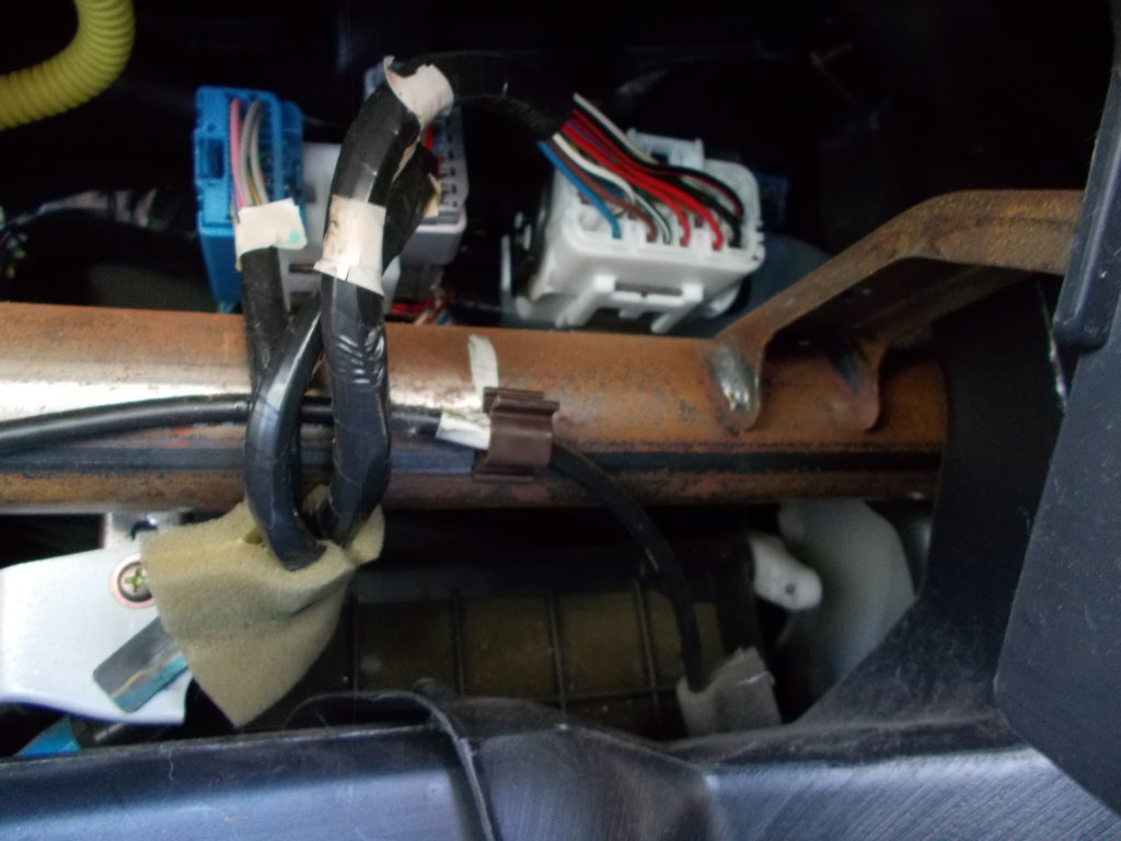 2005 tundra.jpg