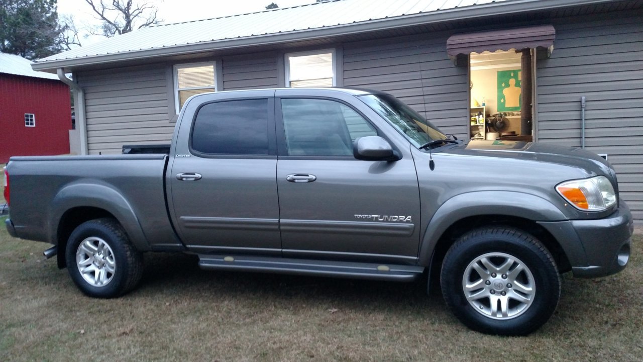 2006 Tundra.jpg