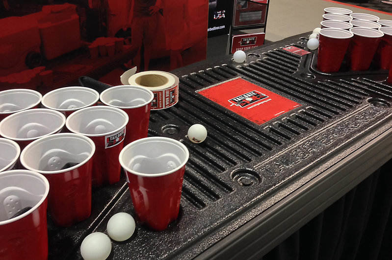 2014-sema-products-tailgate-pong.jpg