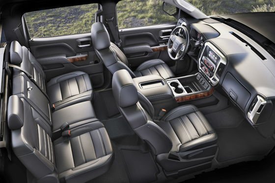 2016-GMC-Sierra-Interior.jpg