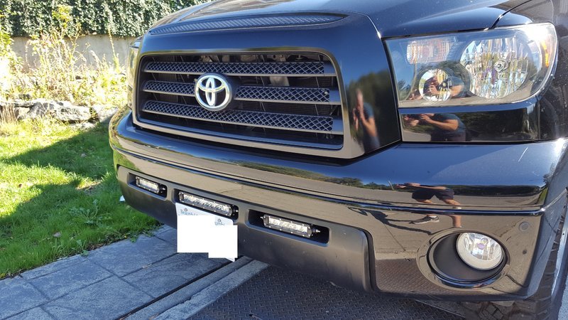 2006 Toyota TUNDRA DOUBLE CAB Door mount spotlight Driver side WITH install kit -Black 100W Halogen Larson Electronics 0909P4QN75M 6 inch 
