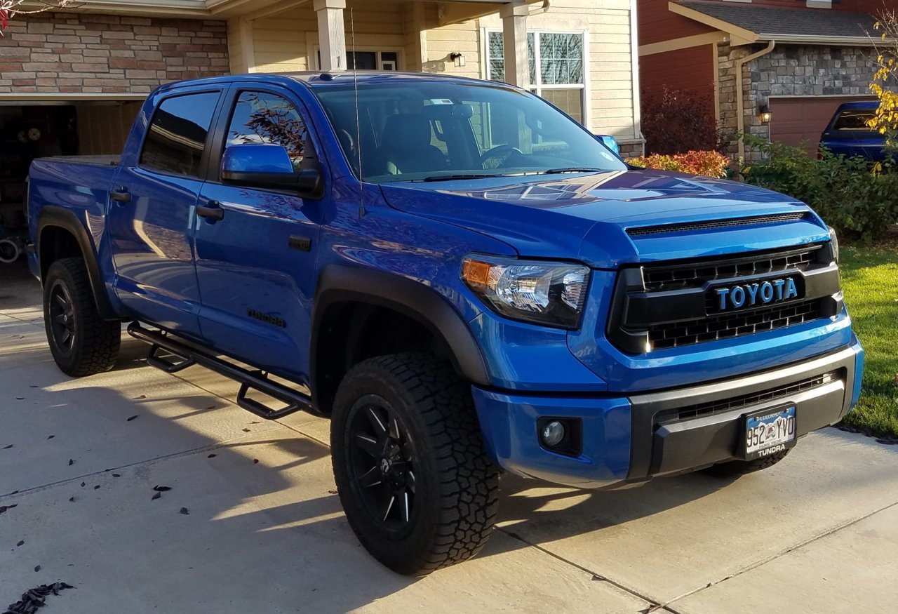 Toyota Tundra заниженная