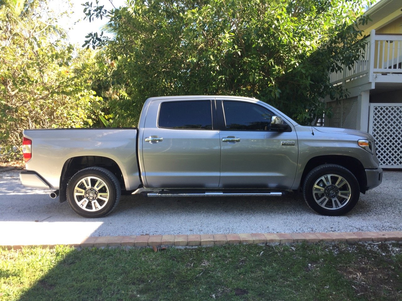 2019 Toyota Tundra Platinum - 2.jpg