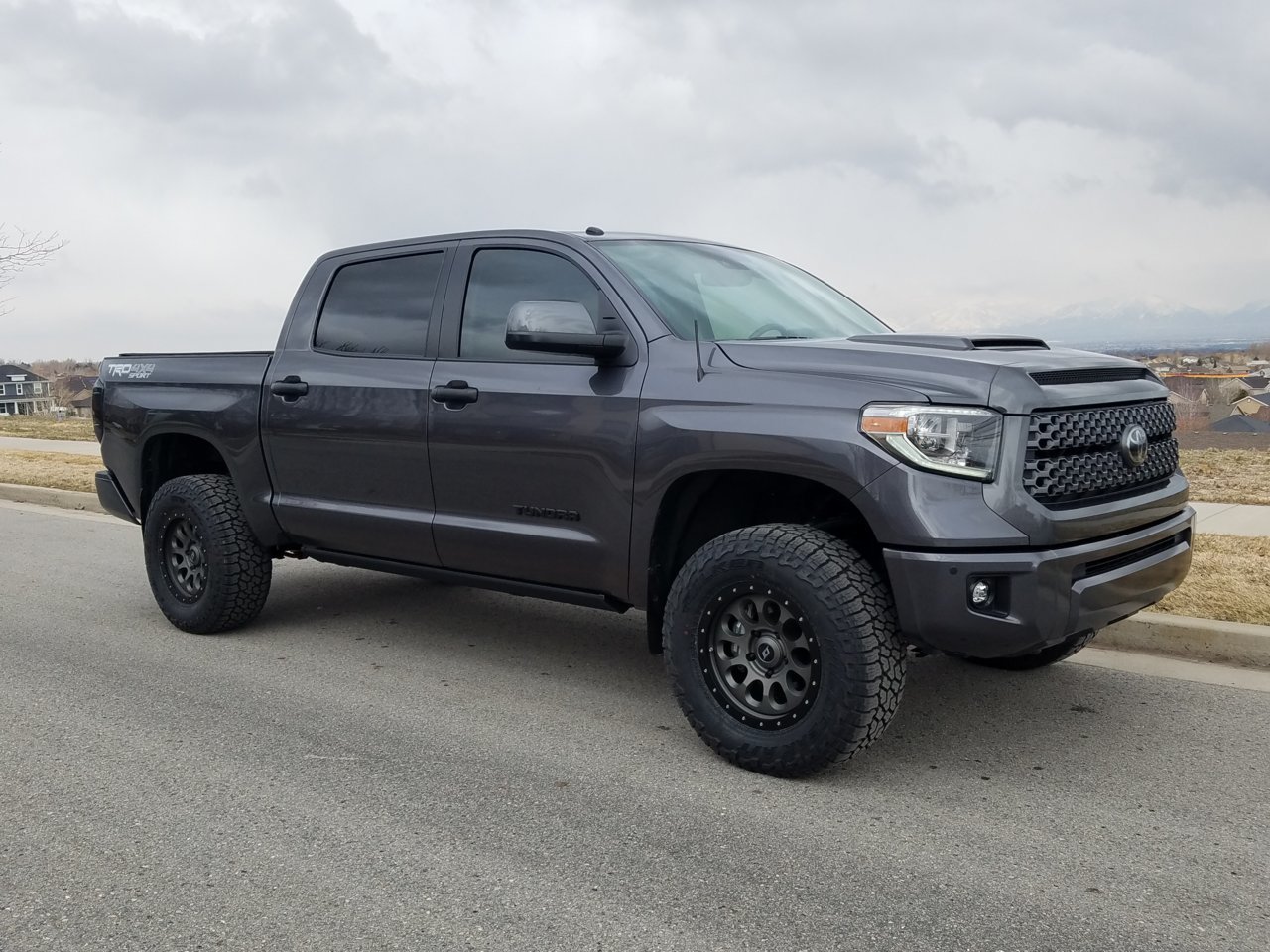 1.25" and 1.5" wheel spacers | Toyota Tundra Forum
