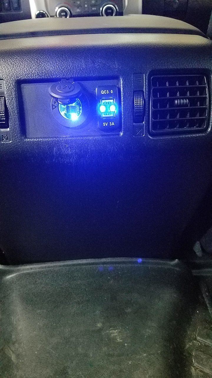 Rear power outlet not working | Toyota Tundra Forum