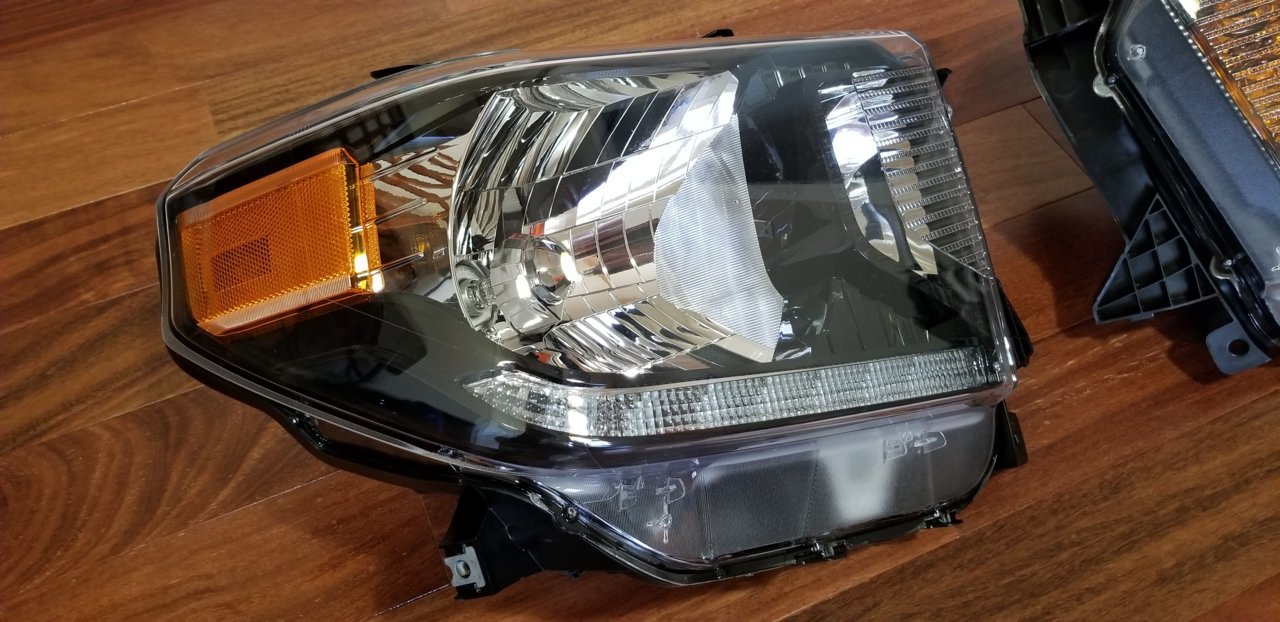 Headlights (black housing with LED DRL) from a 2020 SR5 | Toyota Tundra
