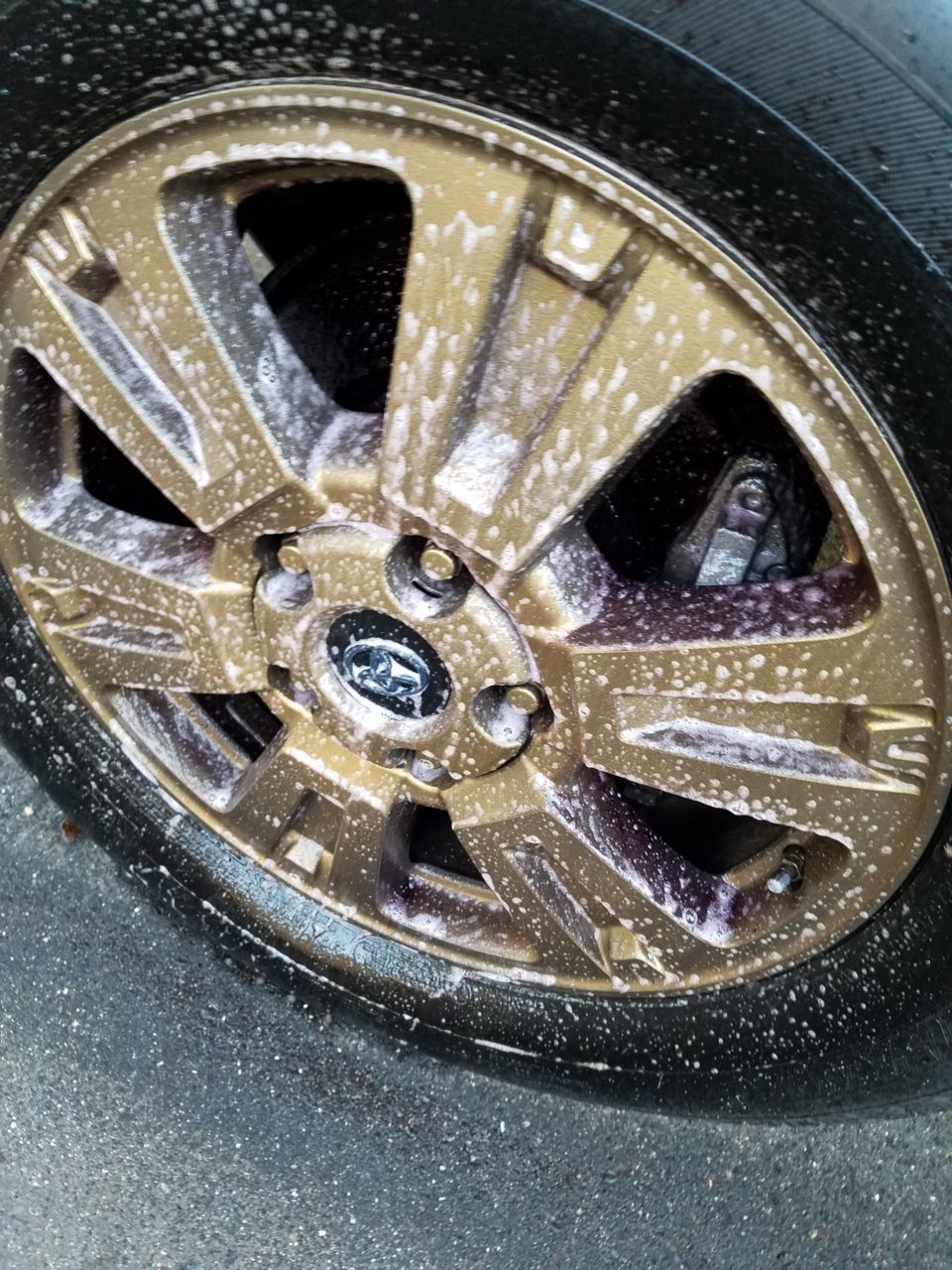 P&S Brake Buster Non-Acid Foaming Wheel Cleaner 16oz w/ corrosion