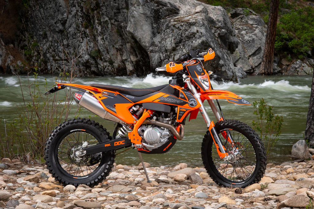 2019ktm500excproject-may19-cudby-0004_jpg_1200x.jpg