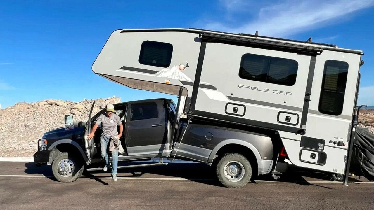 2020-dodge-ram-3500-broken-frame-v0--6r7RjtpsKNlzTEbvtxXzi8VbyNhQb6JzE2CLJKTsN8.jpg