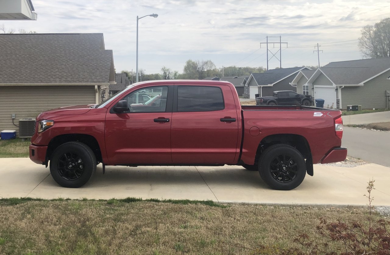 2020 tundra cropped.jpg