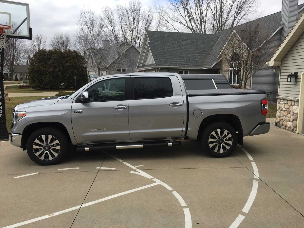 2020 TUNDRA.jpg