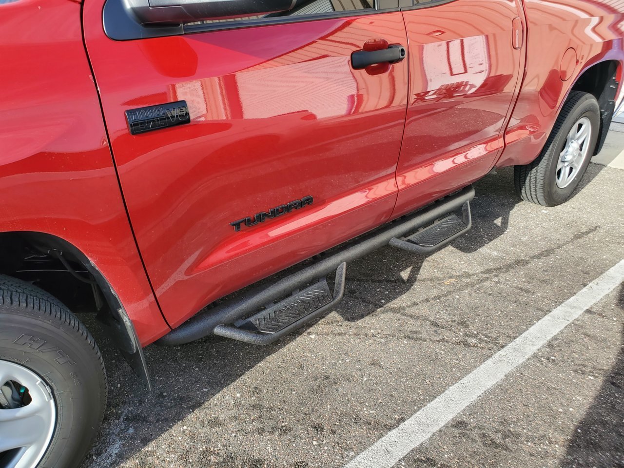 2024 Toyota Tundra Automatic Running Boards