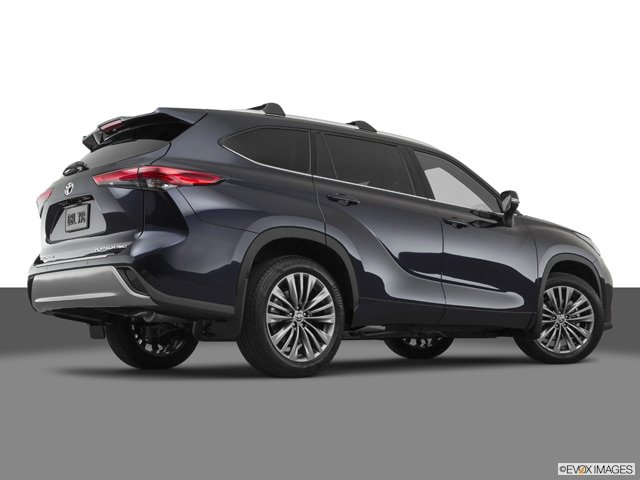 2022-Toyota-Highlander-rear-wide_14284_121_640x480.jpg