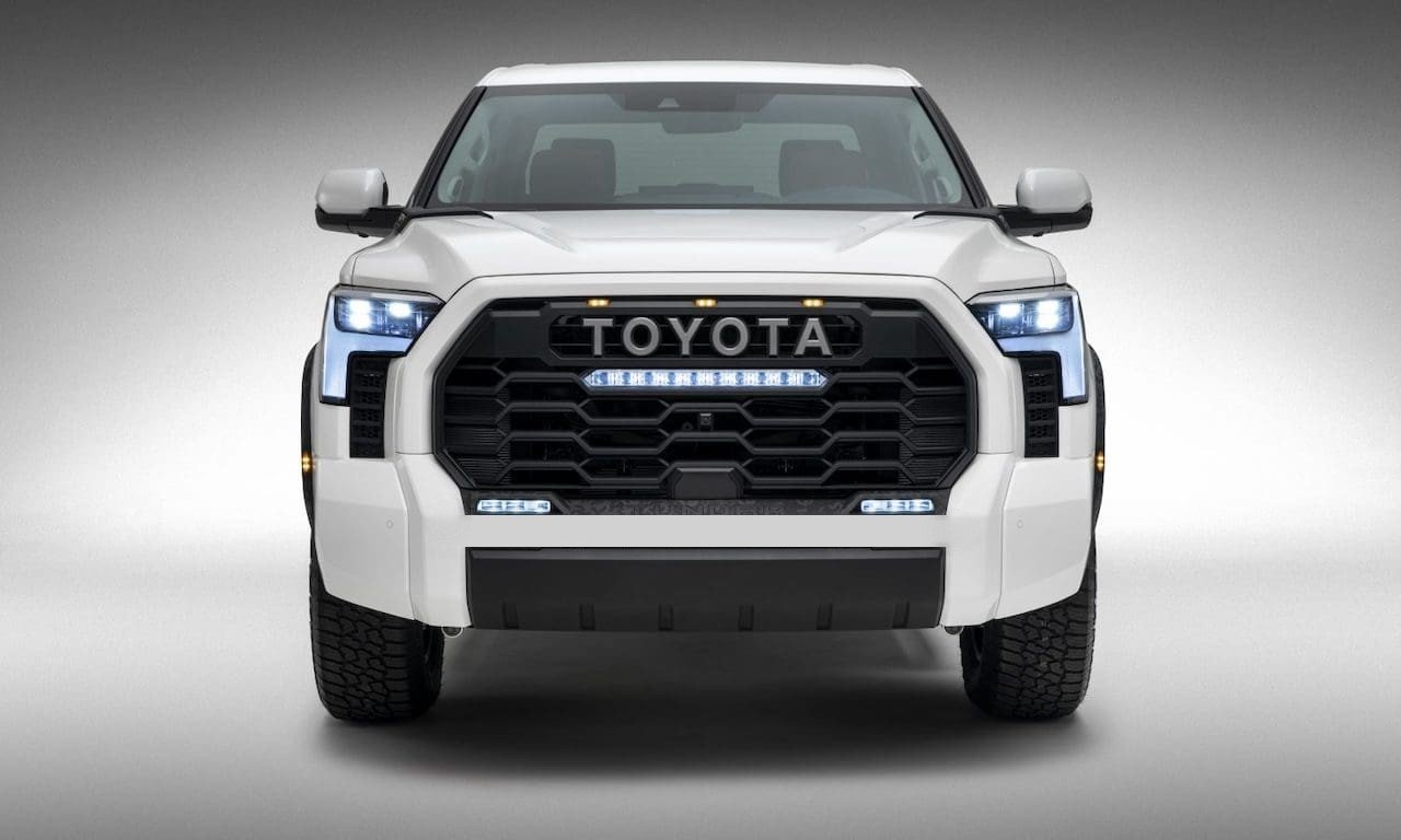 2022 toyota tundra trd pro front end fixed split grille (1).jpg