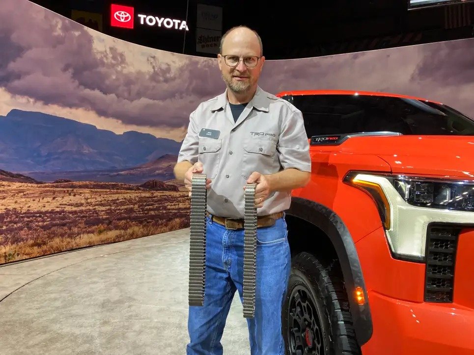 2022 tundra timing chain.jpg