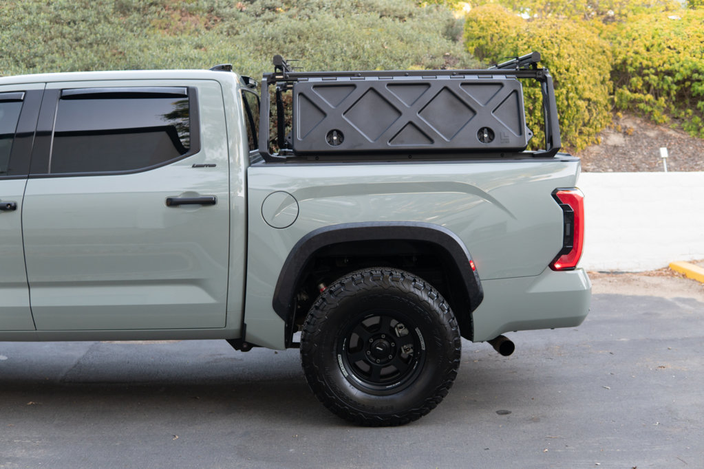 2023-toyota-tundra-5TFJC5DB7PX024737-9.jpg
