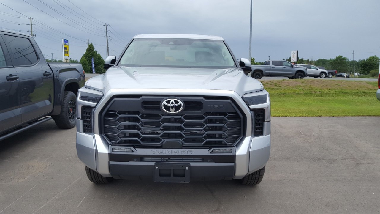 2023 Tundra-1.jpg