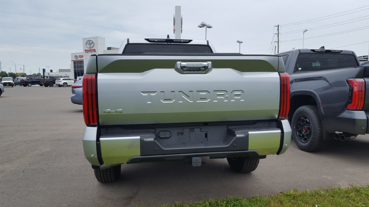 2023 Tundra-4.jpg