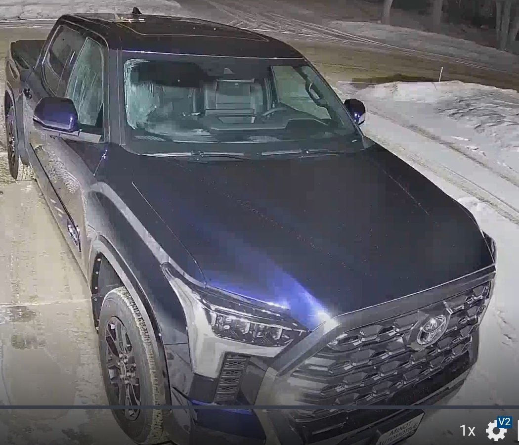 2023 tundra driveway blueiris.jpg