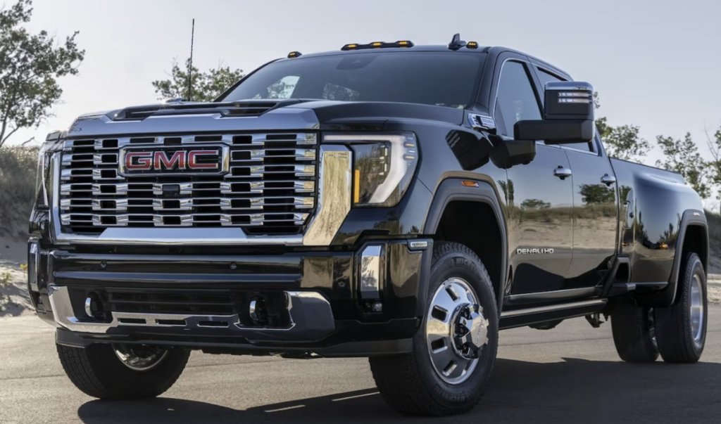 2025-GMC-Sierra-3500HD-Exterior-1024x603-3002882651.png