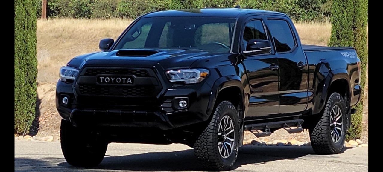 22 Tacoma.jpg