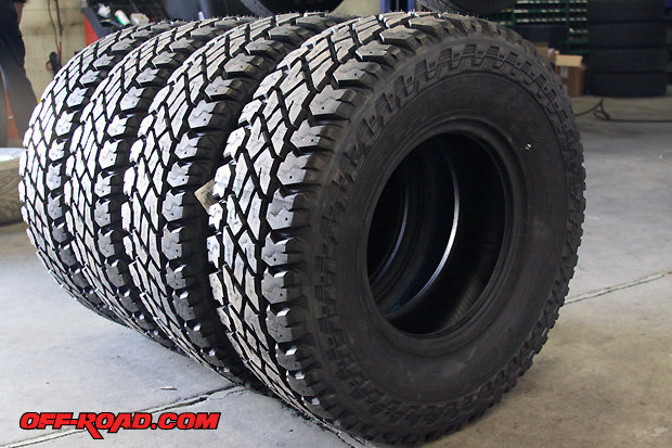 3-Cooper-Discovery-Tire-ST-Maxx-10-31-11.jpg