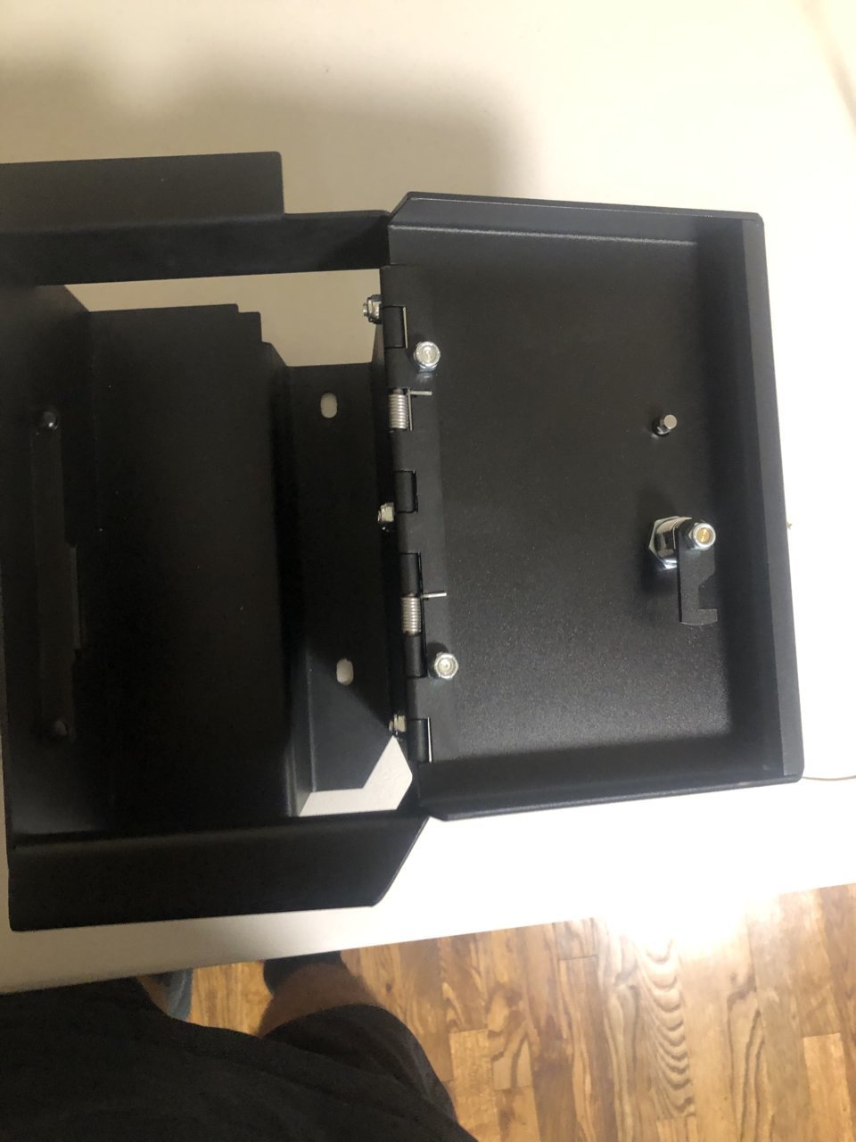 3rd Gen Tundra Console Safe $225 Shipped $200 local | Toyota Tundra Forum