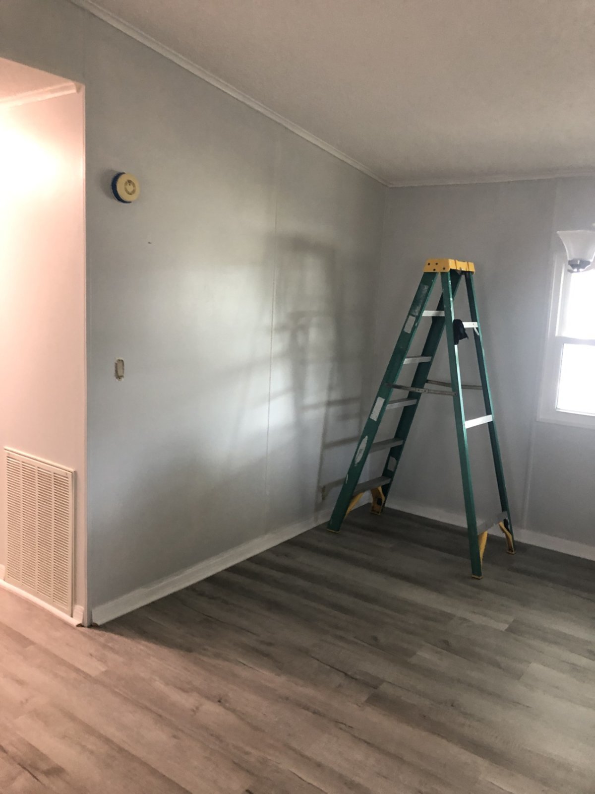 46 reno paint 3.jpg